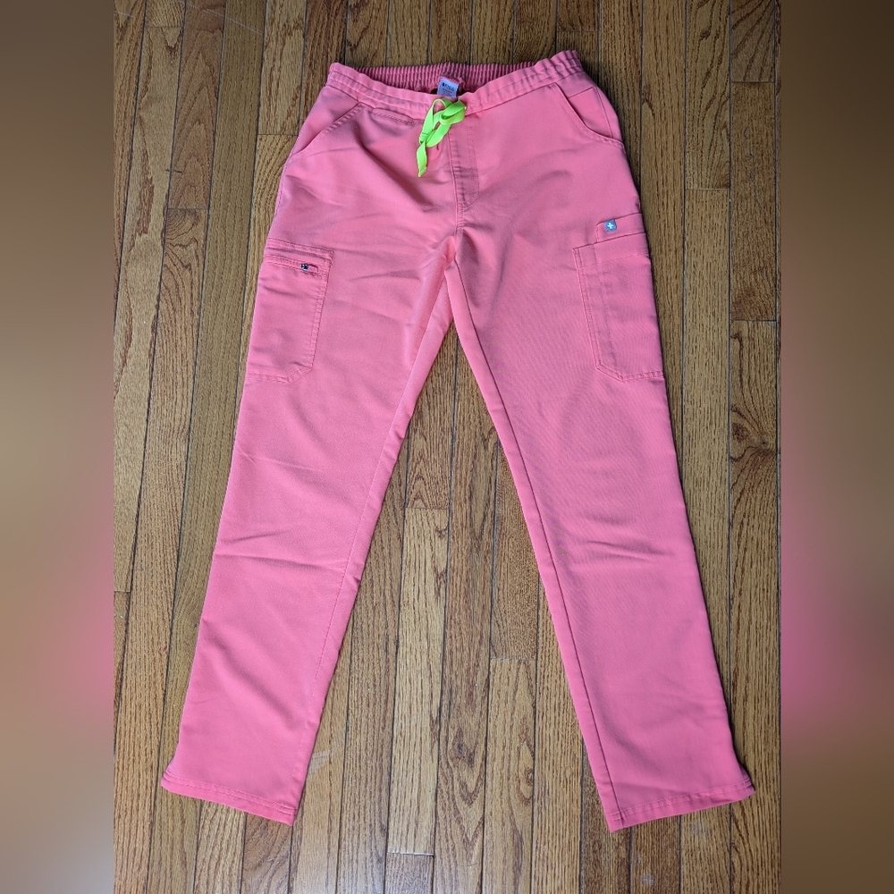 Figs Womens Yola Hot Coral Skinny Scrub Pants Limited Edition Size S TW2000R